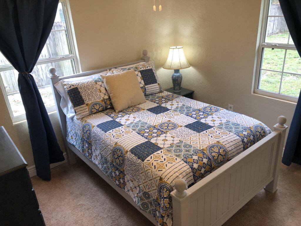 Bedroom 2 - Full Bed